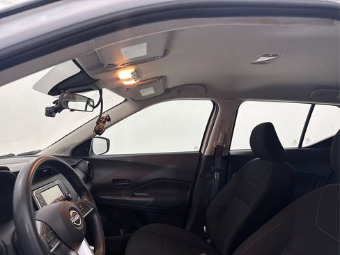 Used 2022 Nissan Kicks S FWD image 28