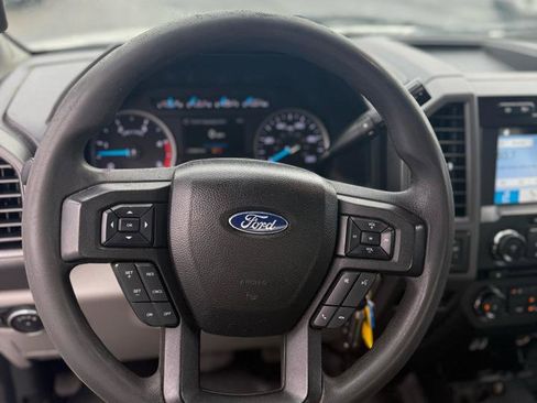 Used 2017 Ford F350 XL w/ Power Equipment Group image 9