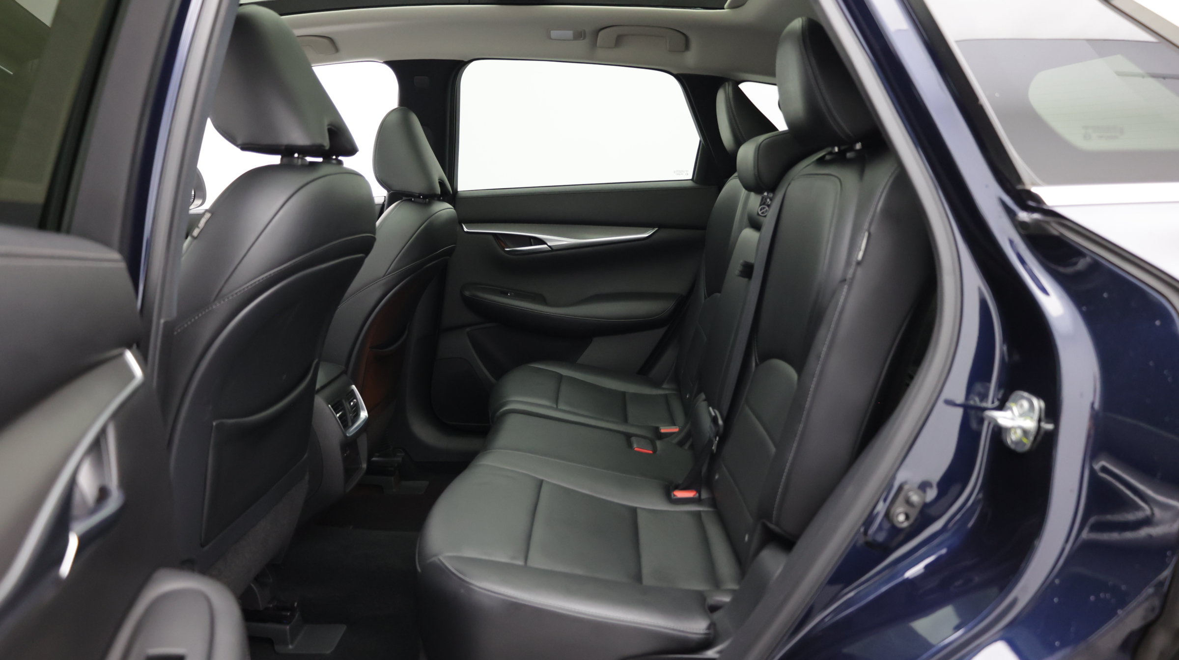 Used 2022 INFINITI QX50 Luxe FWD image 32
