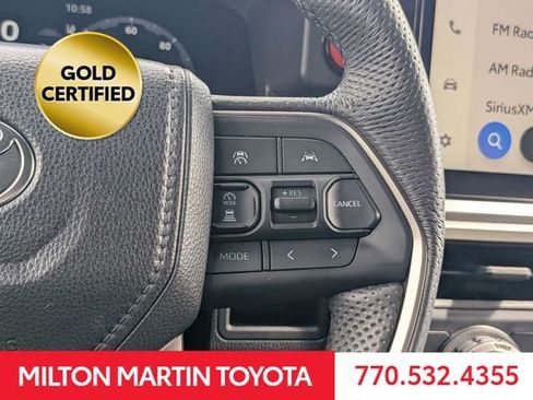 Certified 2025 Toyota Tacoma TRD Off-Road AWD/4WD image 24