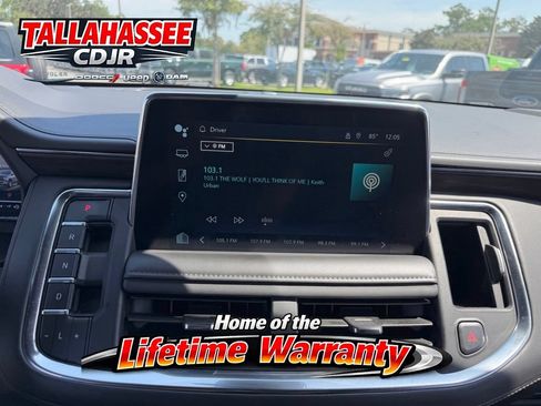 Used 2024 Chevrolet Suburban LT AWD/4WD image 22