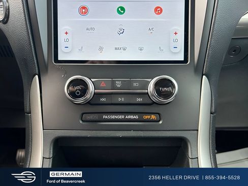Used 2024 Ford Edge SEL AWD/4WD image 15