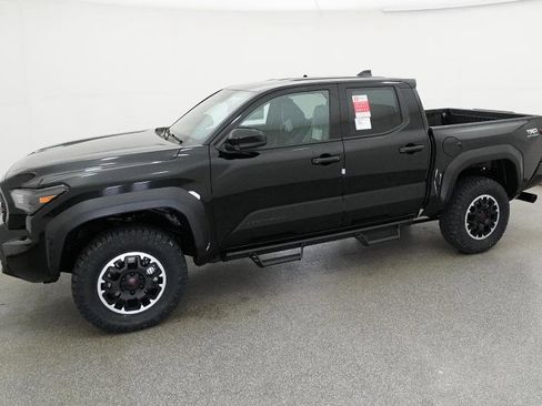 New 2026 Toyota Tacoma TRD Off-Road image 5