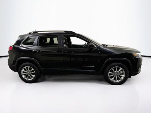 Used 2022 Jeep Cherokee Latitude Lux AWD/4WD image 4