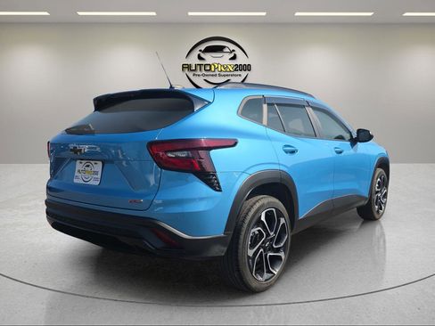 Used 2025 Chevrolet Trax RS w/ Sunroof Package image 7