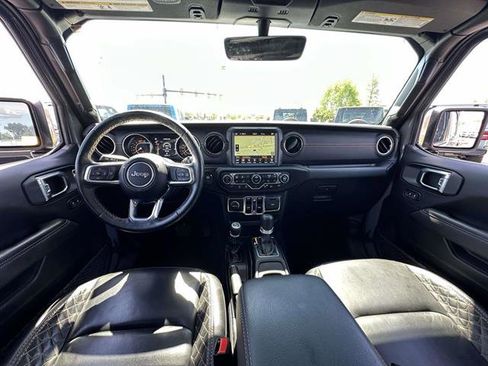 Used 2023 Jeep Wrangler Unlimited Sahara AWD/4WD image 13