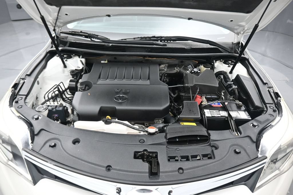 Used 2016 Toyota Avalon Limited w/ Toyota Safety Sense Package FWD image 49