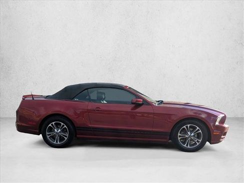 Used 2014 Ford Mustang Premium w/ Comfort Package image 4