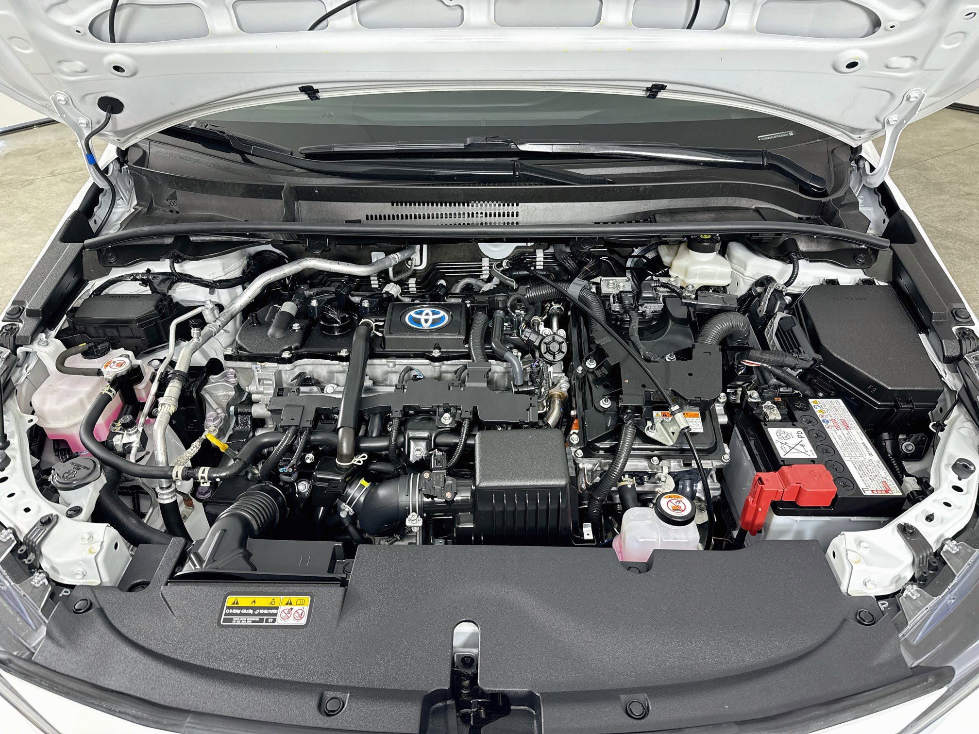 Certified 2024 Toyota Corolla SE AWD/4WD image 30