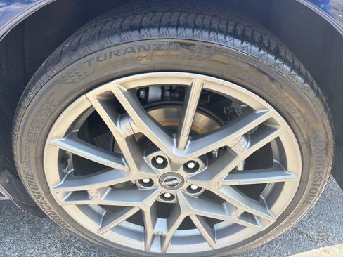 Used 2023 Nissan Altima 2.0 SR FWD image 11