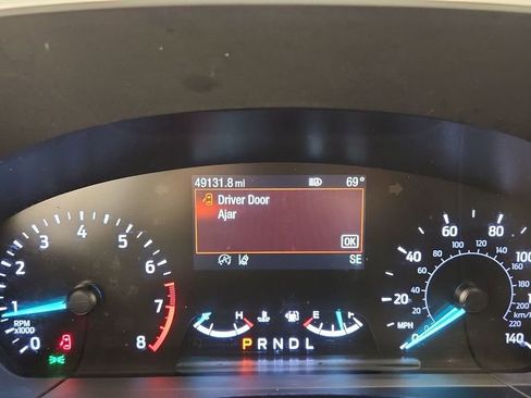 Used 2020 Ford Escape SEL FWD image 11
