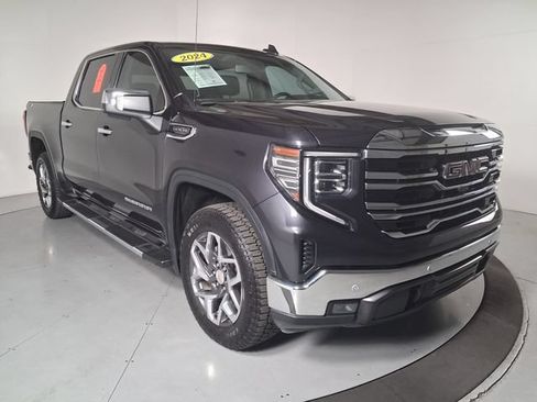 Certified 2024 GMC Sierra 1500 SLT w/ SLT Premium Plus Package AWD/4WD image 2