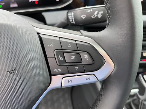 New 2025 Volkswagen Jetta SE image 14