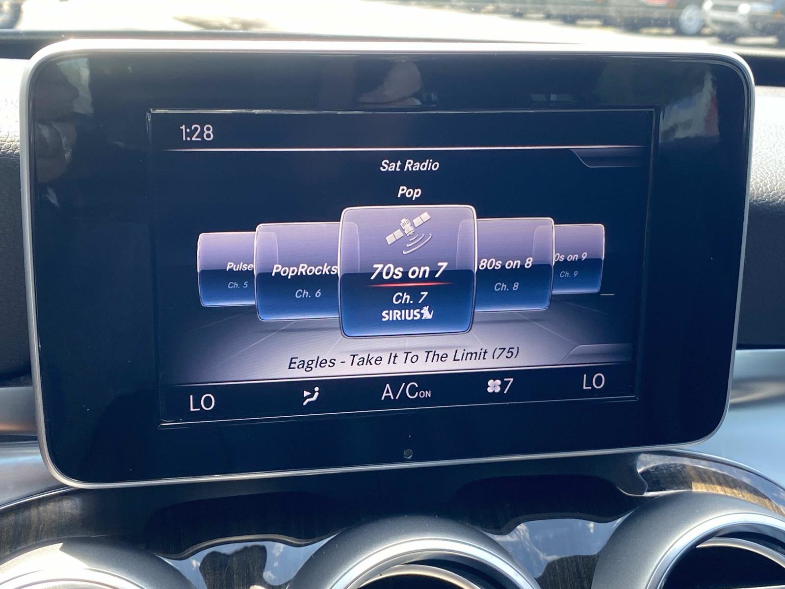 Used 2018 Mercedes-Benz C 300 Sedan image 21