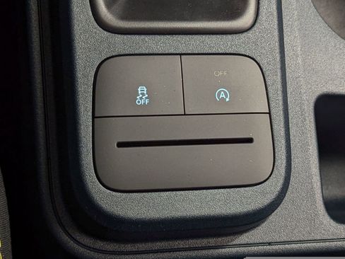 New 2025 Ford Maverick Lobo image 29