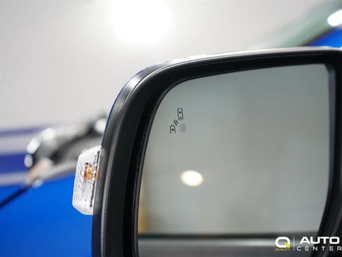 Used 2020 Ford Ranger Lariat w/ Equipment Group 501A Mid image 17