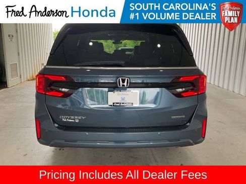 New 2026 Honda Odyssey Touring image 24