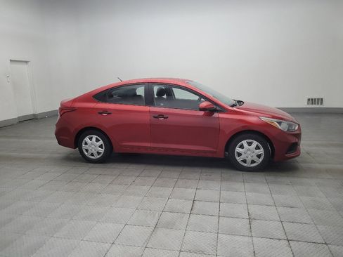 Used 2020 Hyundai Accent SE FWD image 11