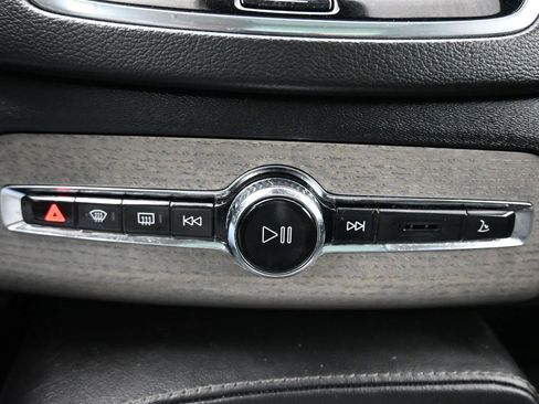 Used 2021 Volvo XC90 T6 Inscription image 25