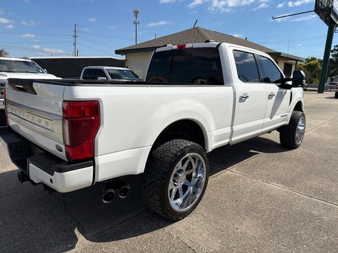 Used 2020 Ford F250 Platinum w/ FX4 Off-Road Package image 8
