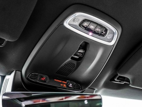 Used 2021 Volvo XC90 T6 R-Design w/ Advanced Package image 35