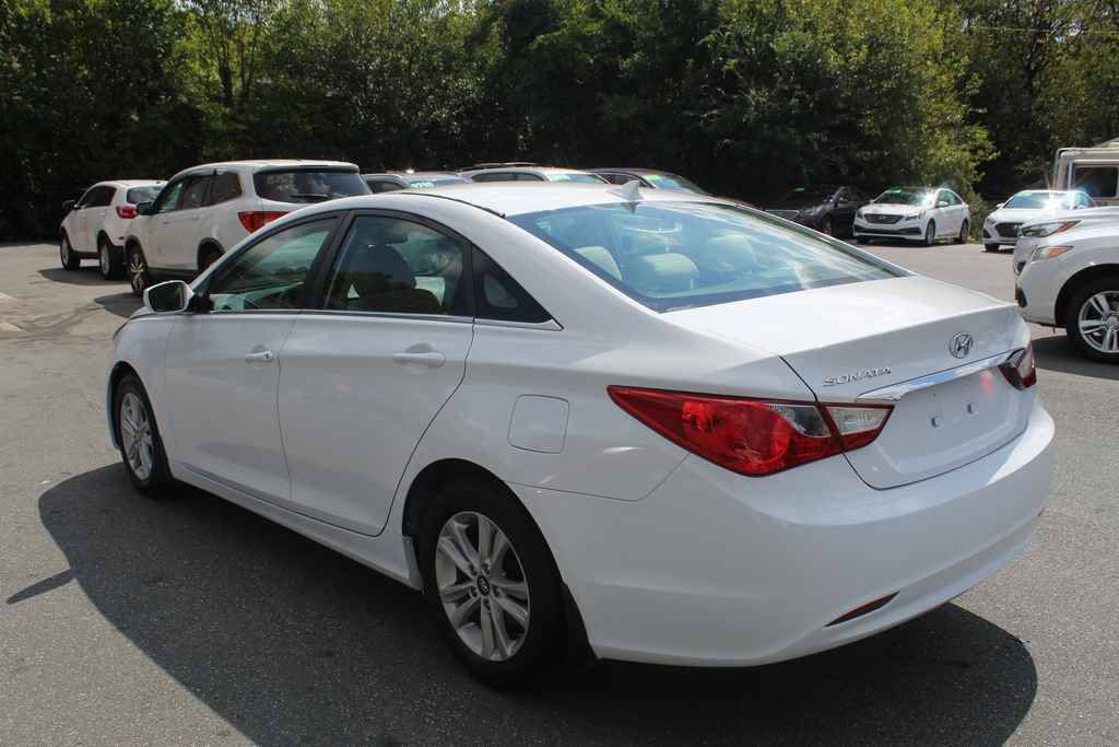 Used 2013 Hyundai Sonata GLS w/ Popular Equipment Pkg FWD image 7