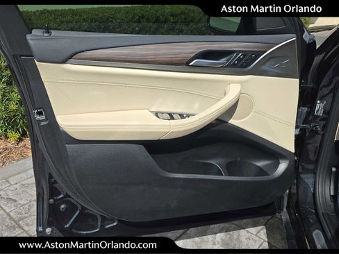 Used 2021 BMW X4 xDrive30i w/ M Sport Package image 13