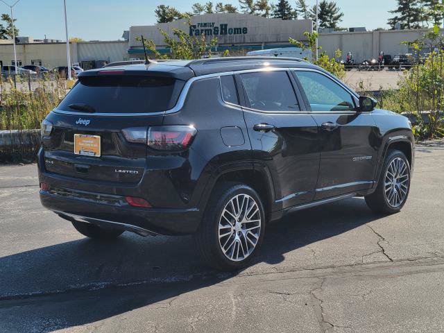 Certified 2023 Jeep Compass Limited w/ Elite Group AWD/4WD image 3
