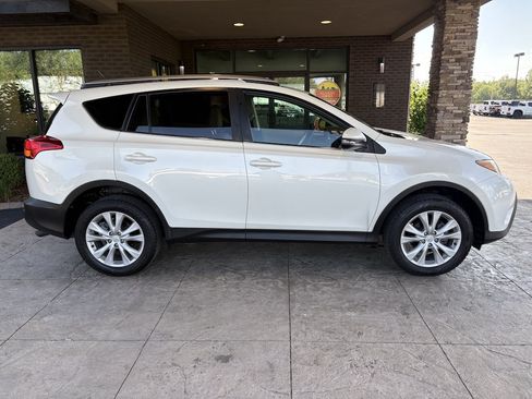 Used 2013 Toyota RAV4 Limited FWD image 5