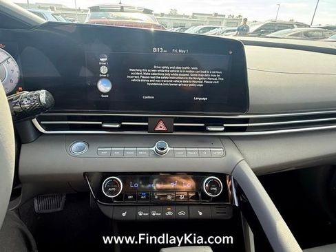 Used 2023 Hyundai Elantra SEL w/ Convenience Package FWD image 6