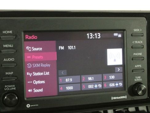 Used 2020 Toyota RAV4 LE image 29