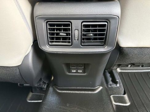 Used 2023 Toyota RAV4 XLE Premium image 24