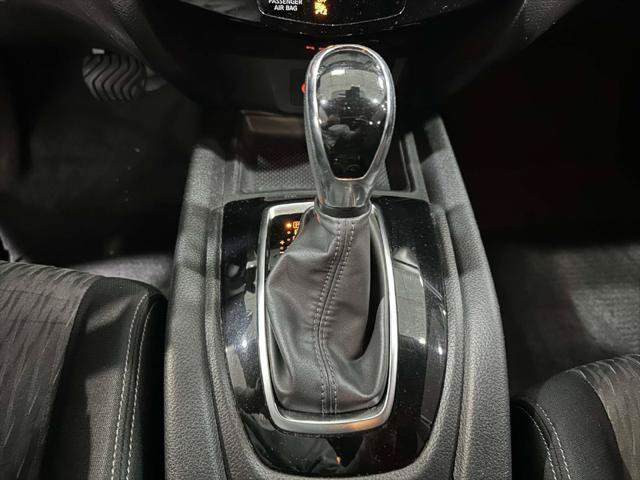 Used 2019 Nissan Rogue SV AWD/4WD image 24