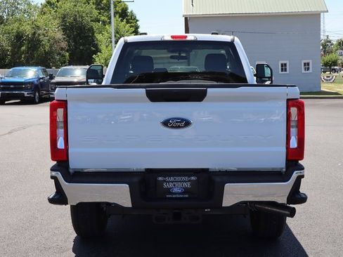 New 2025 Ford F350 XLT image 15