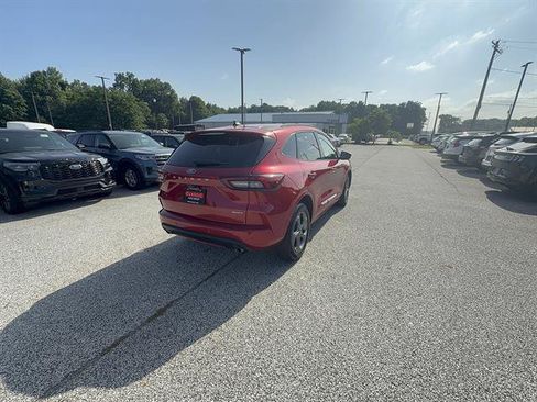 Certified 2024 Ford Escape ST-Line Select w/ Tech Pack #1 AWD/4WD image 7