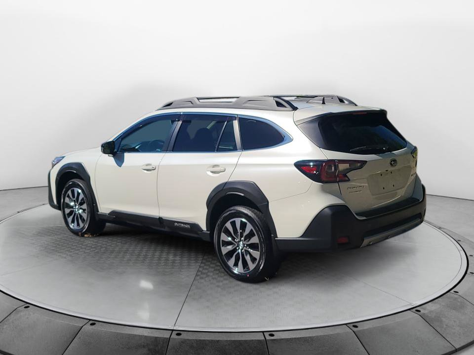 Used 2023 Subaru Outback Limited AWD/4WD image 5