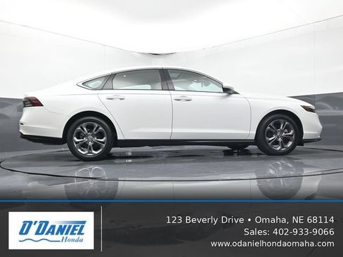 Used 2023 Honda Accord EX image 13