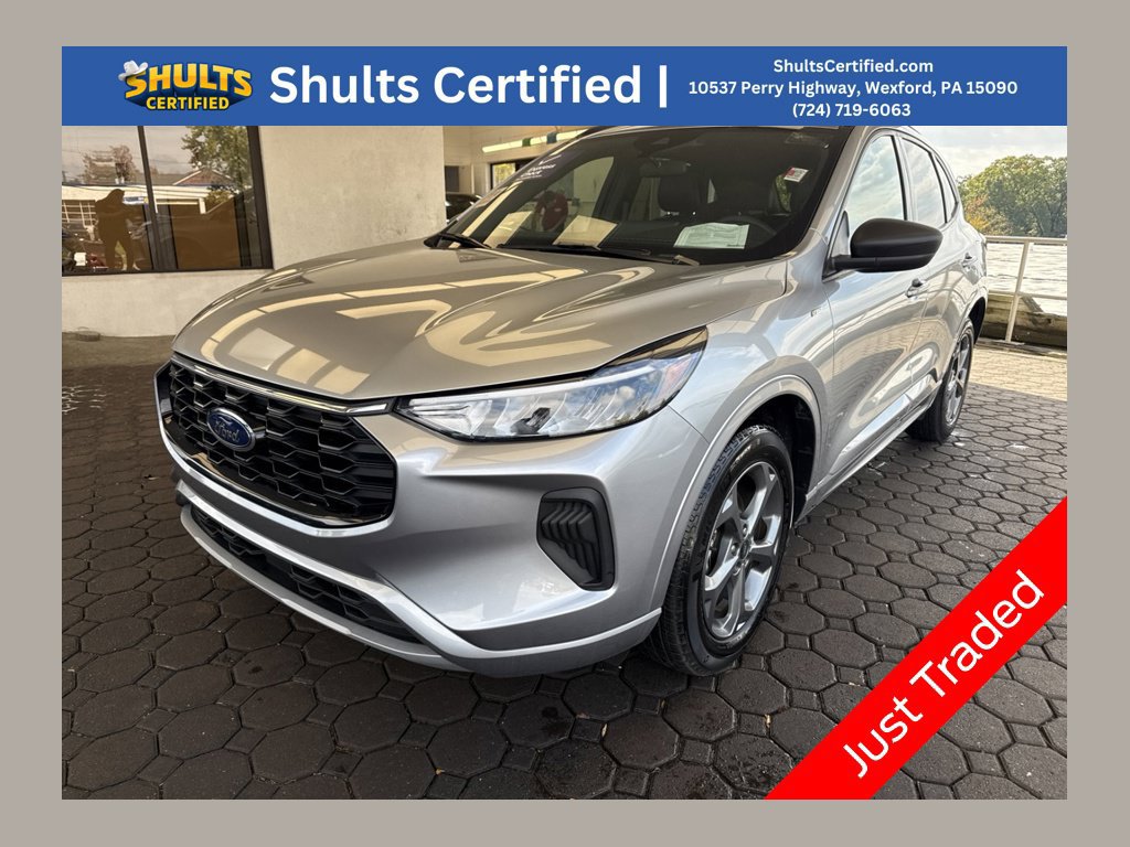 Used 2023 Ford Escape ST-Line w/ Tech Pack #1 AWD/4WD image 1