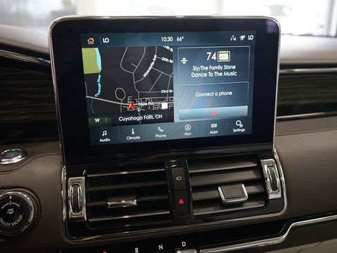 Used 2020 Lincoln Navigator Black Label w/ Cargo Convenience Package image 40