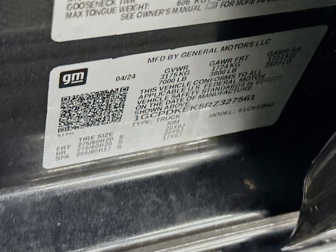 Used 2024 Chevrolet Silverado 1500 LT image 12