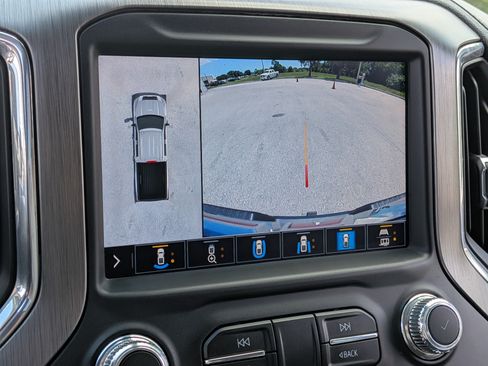 Used 2023 GMC Sierra 3500 Denali w/ Denali Ultimate Package AWD/4WD image 35