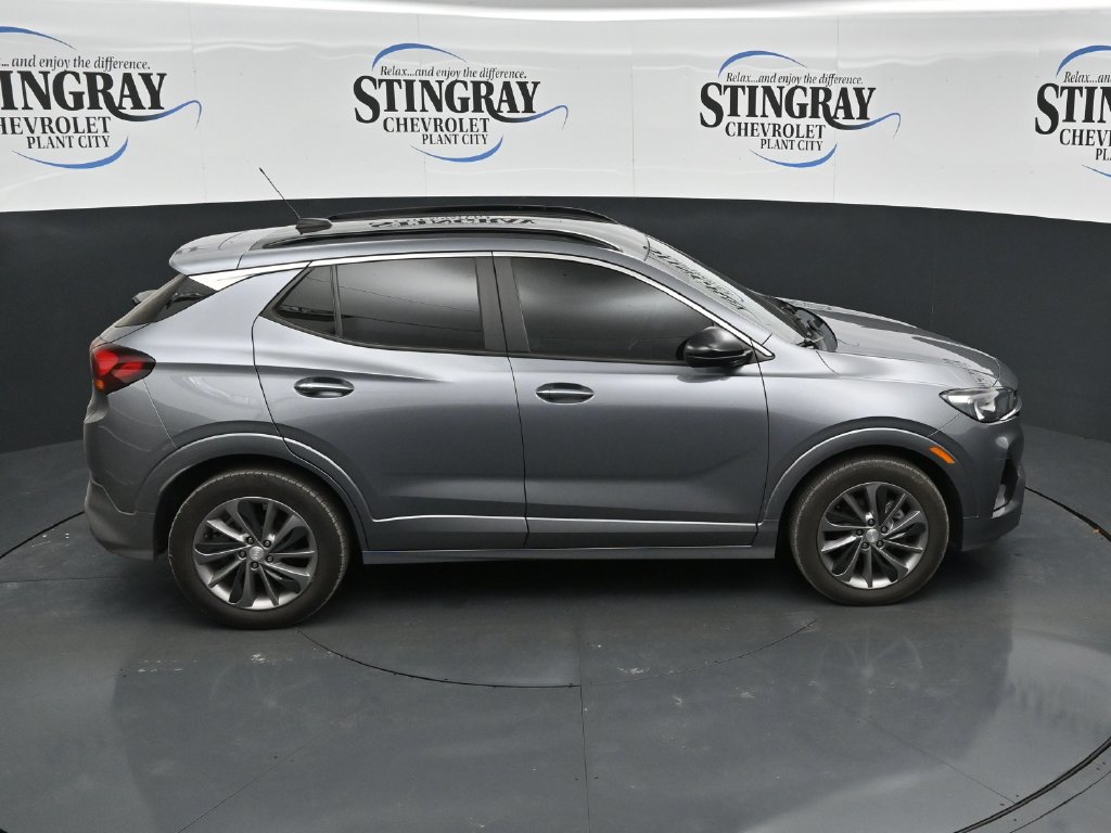 Used 2021 Buick Encore GX Select w/ Sport Touring Package FWD image 16