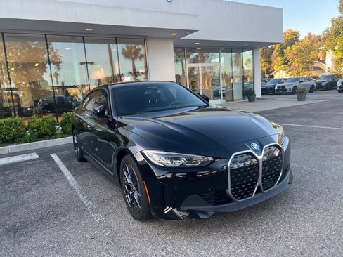 Used 2024 BMW i4 eDrive40 w/ Premium Package RWD image 3