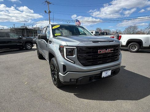 Used 2023 GMC Sierra 1500 Elevation image 9
