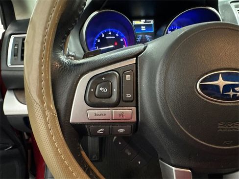 Used 2017 Subaru Outback 2.5i Limited image 12