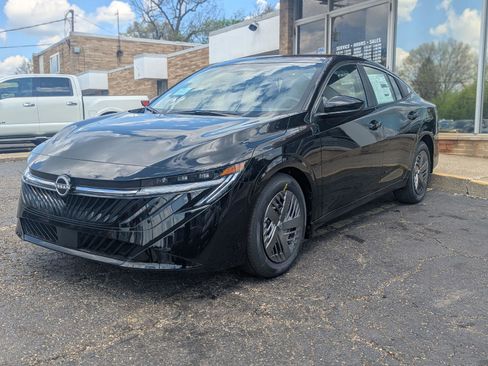New 2026 Nissan Sentra SV FWD image 2