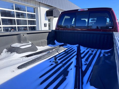 Used 2015 Ford F350 Lariat w/ Chrome Package image 9