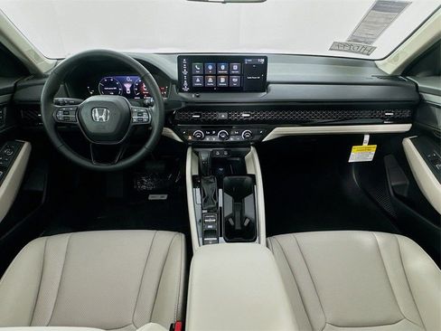Certified 2025 Honda Accord EX-L image 31