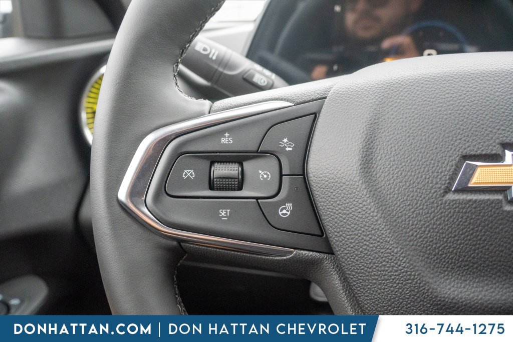 New 2026 Chevrolet Trax LT w/ LT Convenience Package FWD image 10