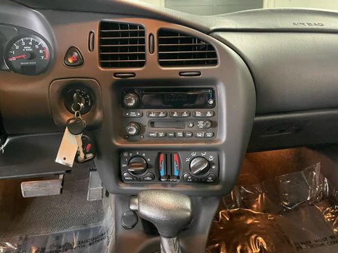 Used 2003 Chevrolet Monte Carlo SS image 14
